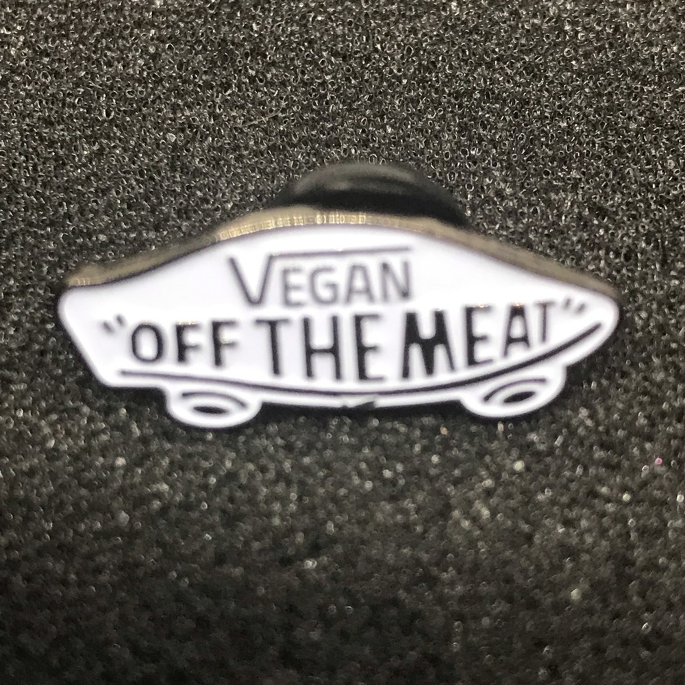 VEGAN OFF THE MEAT VANS LOGO FLAIR PIN - Picture 2 of 2
